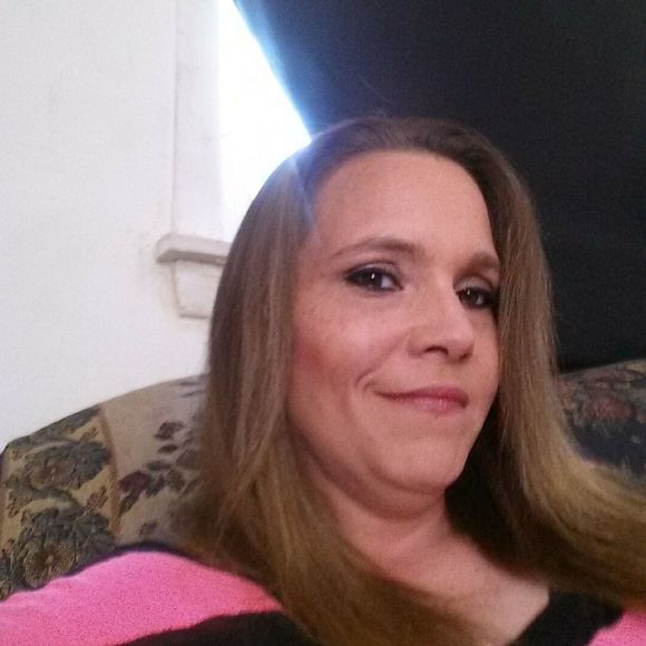 Meet your Posher, Jenny - Picture 1 of 1